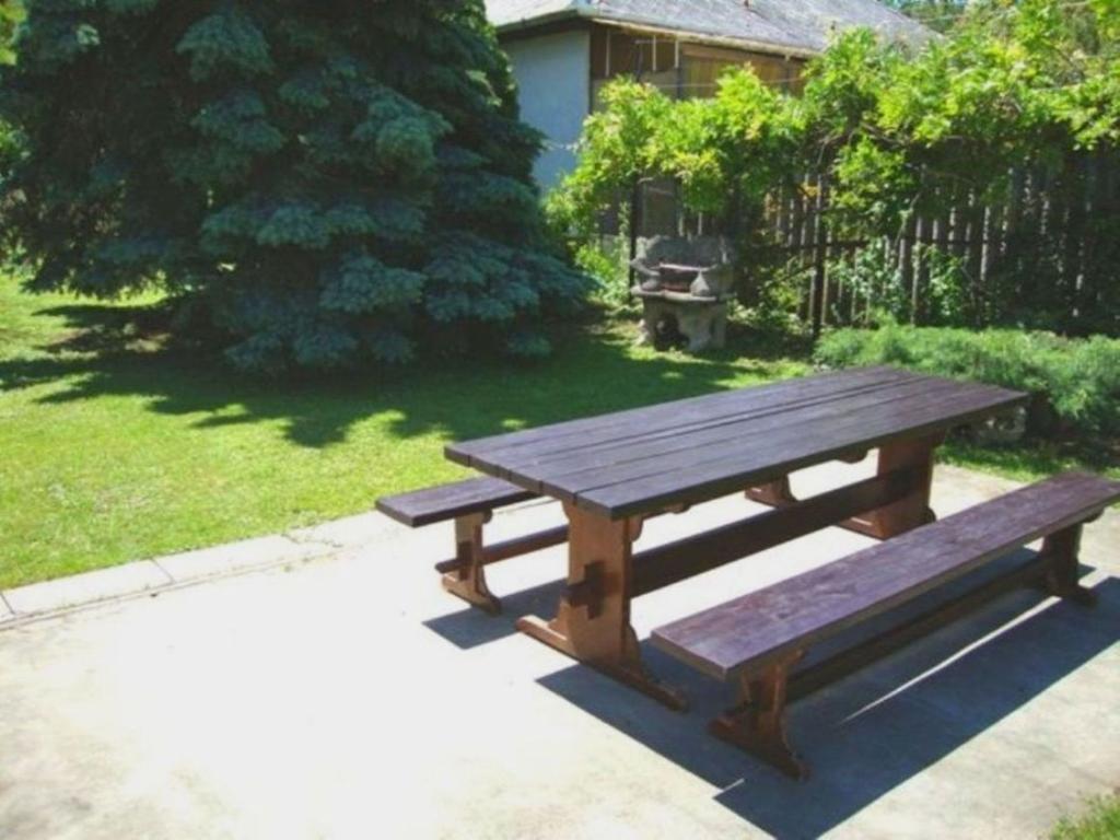 דירות Balatonboglár Gyongyvirag Vendeghaz חדר תמונה
